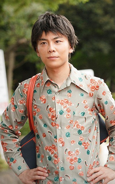 森岡龍