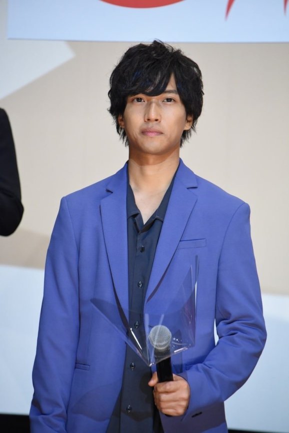 岡田龍太郎