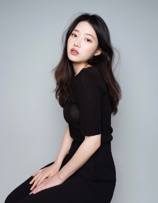 Мин Чхэ Ын / Min Chae Eun 2000