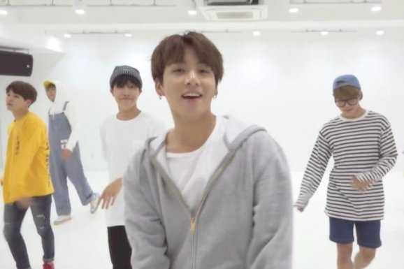 BTS: танцуют все!