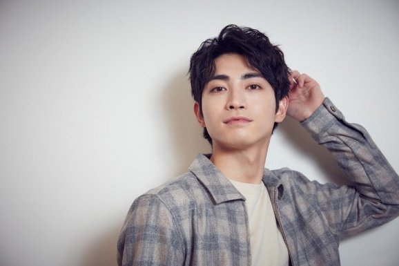 木村達成