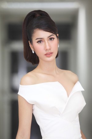 งค์พลอย ปภาวดี ชาญสมอน