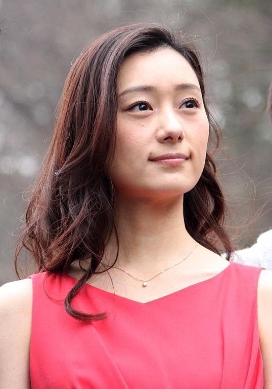 中島亜梨沙