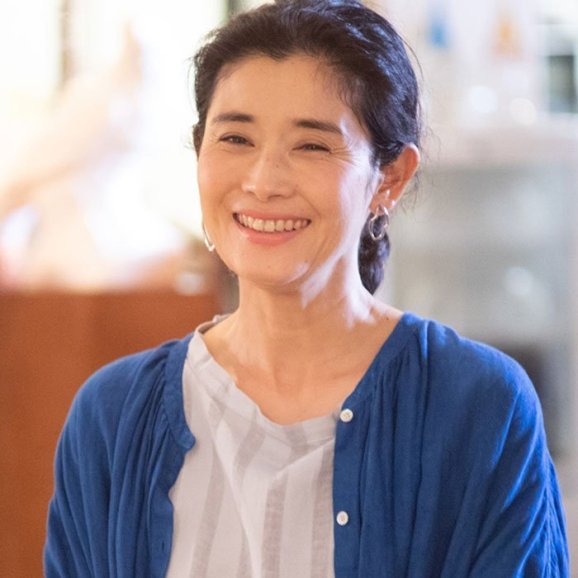石田ひかり