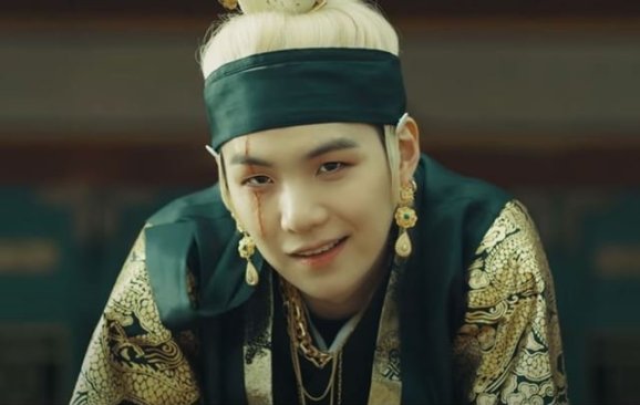 Шуга (BTS) ака Agust D