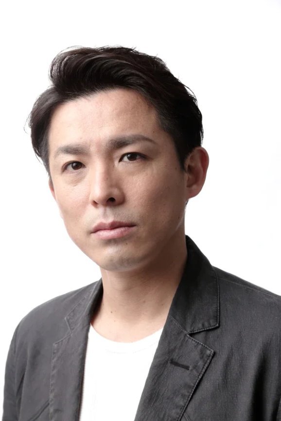 森山栄治