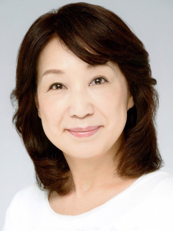 Izumi Chinu