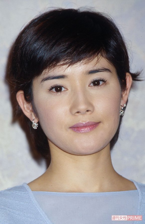 石田ひかり