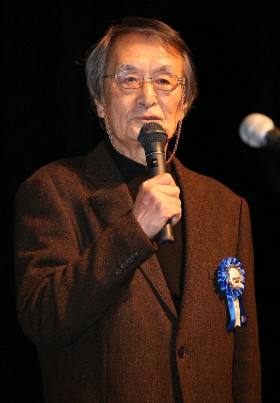 山崎努