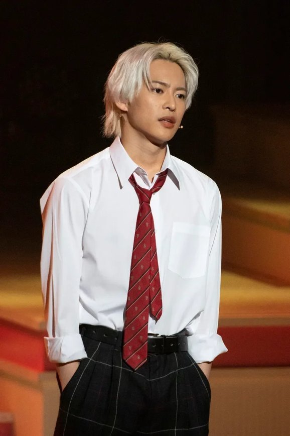 三山凌輝