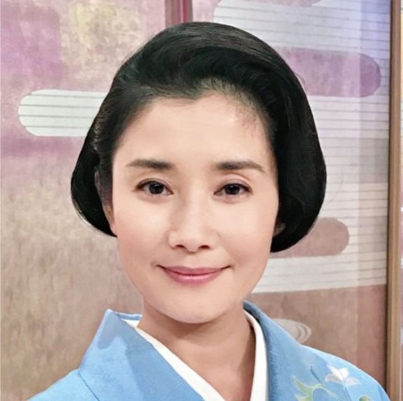 石田ひかり