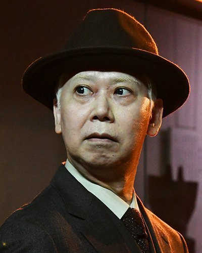 手塚とおる