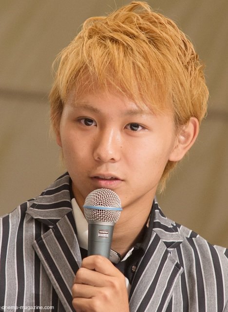 Suga Kenta