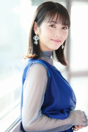 浜辺美波 / Hamabe Minami