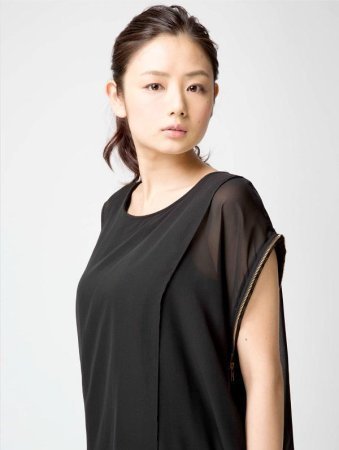 片山萌美