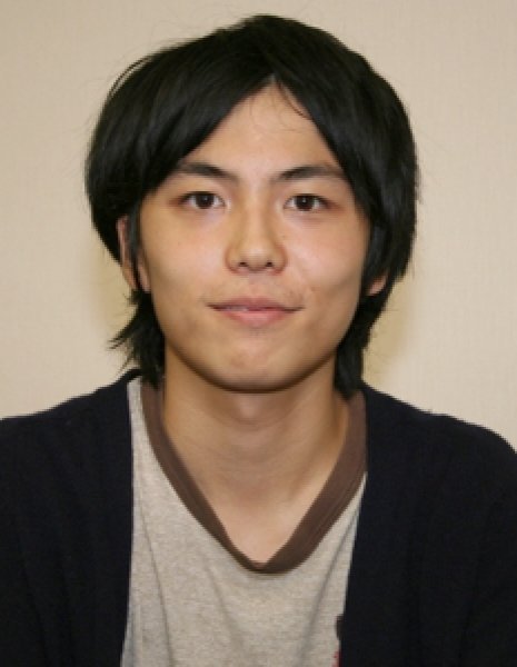 森岡龍