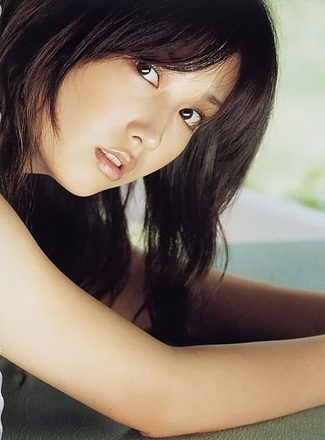 三津谷葉子