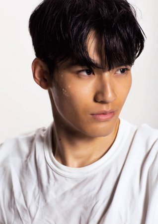 Okada Kenshi