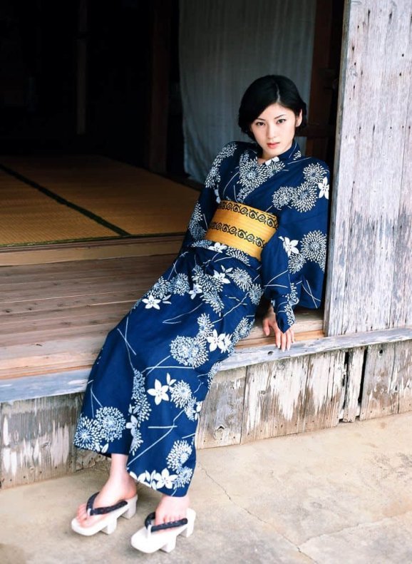 原史奈