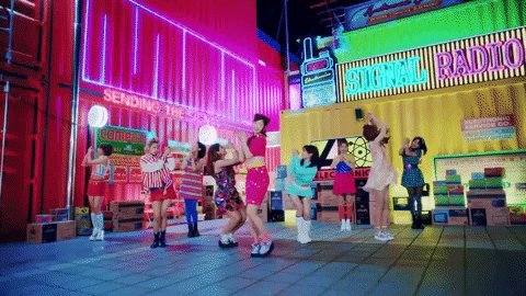 Скажи мне, как тебя зовут: самые трогательные названия k-pop фандомов