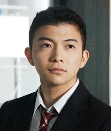 山崎竜太郎