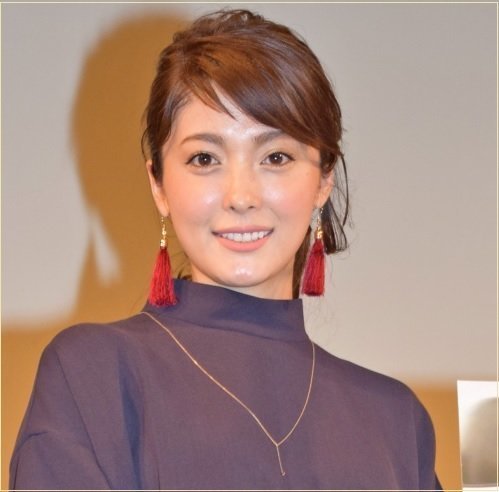 平山あや