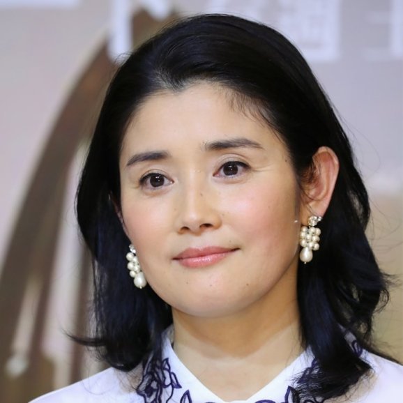 石田ひかり