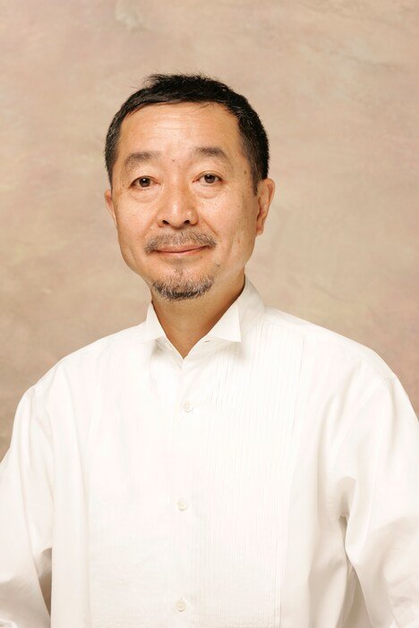 綾田俊樹