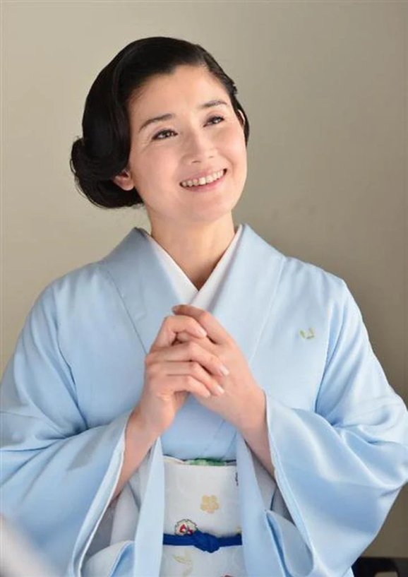 石田ひかり