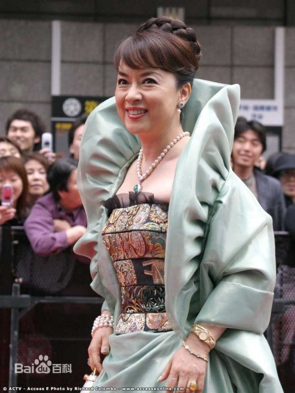 翁倩玉