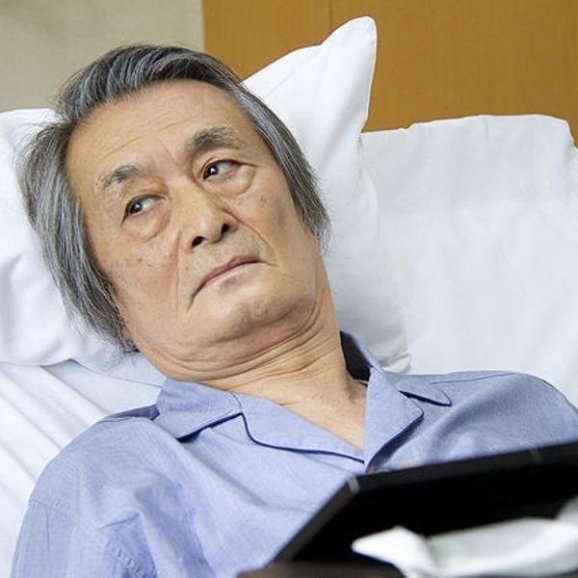 山崎努