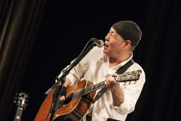 Izumiya Shigeru