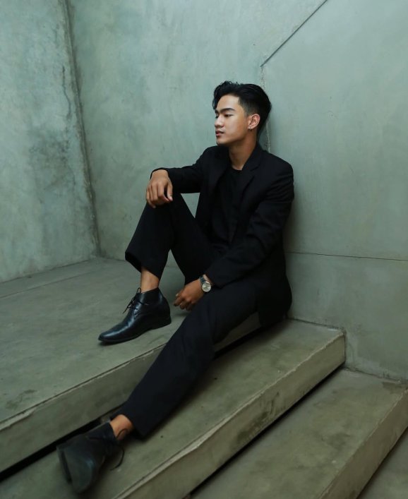 Виктор Критчапон Чарусак / Victor Kritchapol Jarrusak