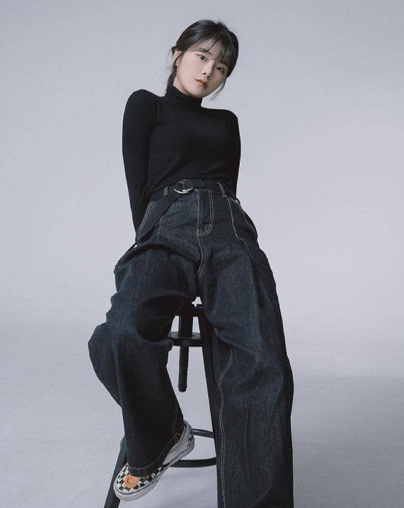 Пак Чи Йе / Park Ji Ye