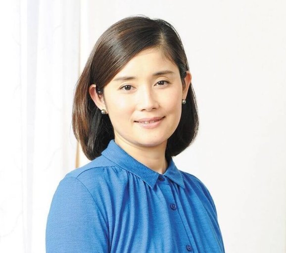 石田ひかり