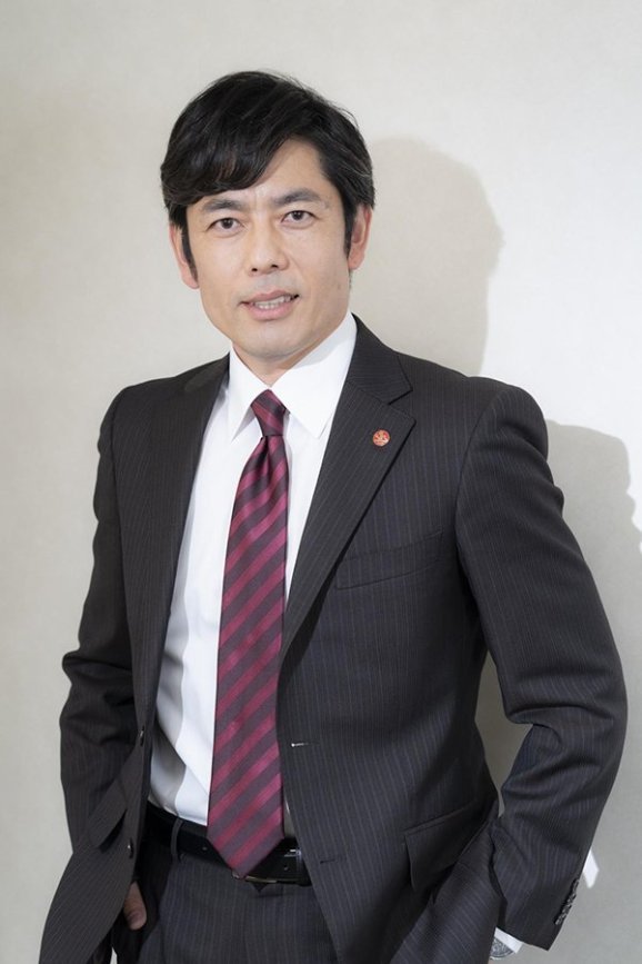 山中崇史