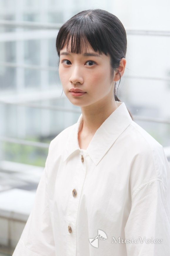 藤間爽子