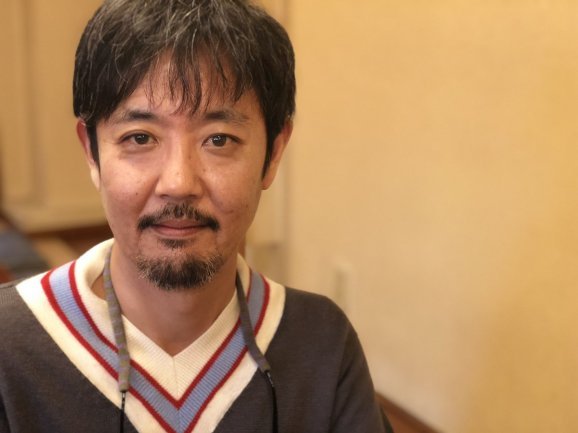 岡部たかし