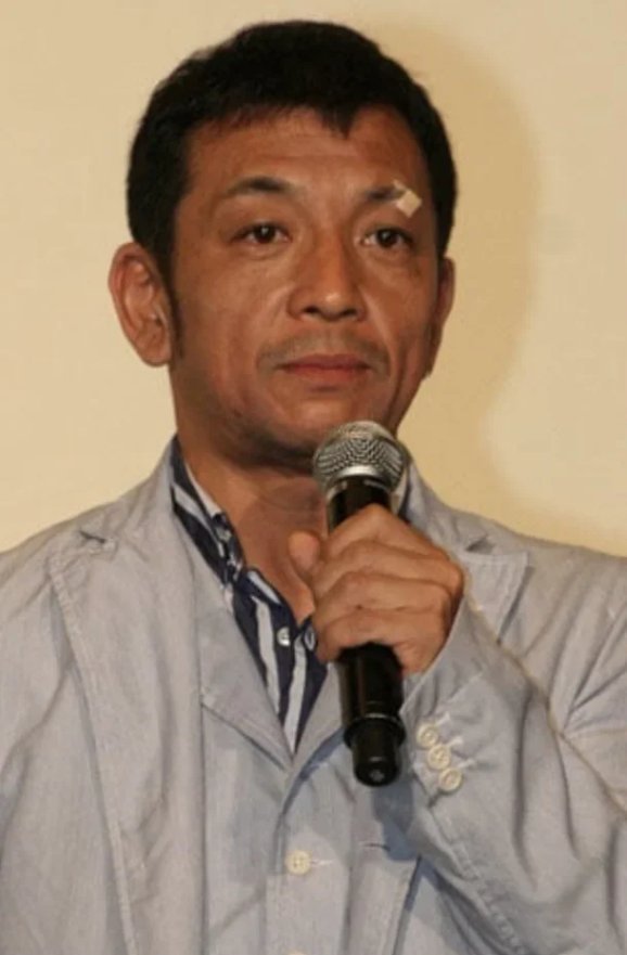 中野英雄