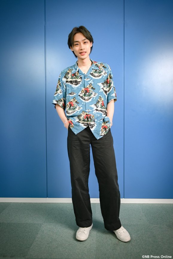 平井亜門
