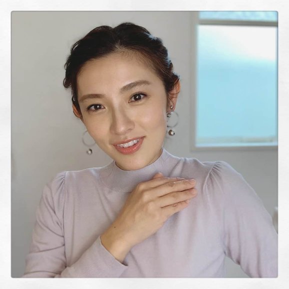 星野真里