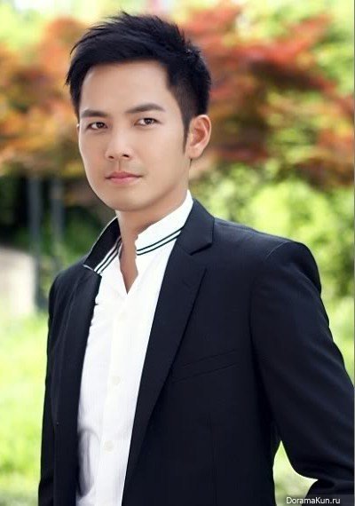 Уоллес Чун / Wallace Chung