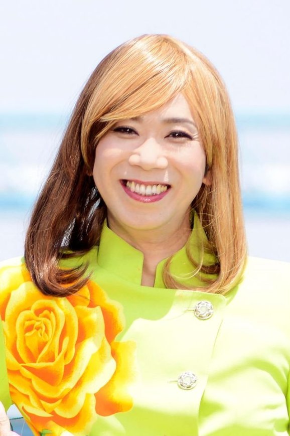 手塚とおる