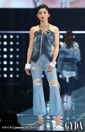 Asahina Aya