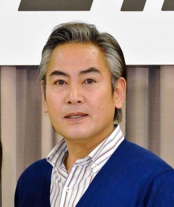 宅麻伸