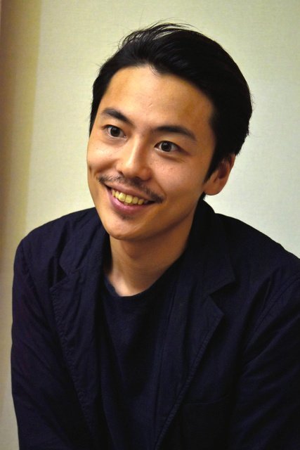 森岡龍