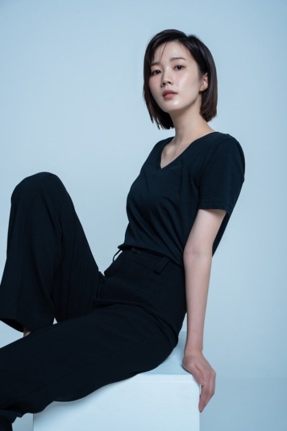 До Ын Ха / Do Eun Ha