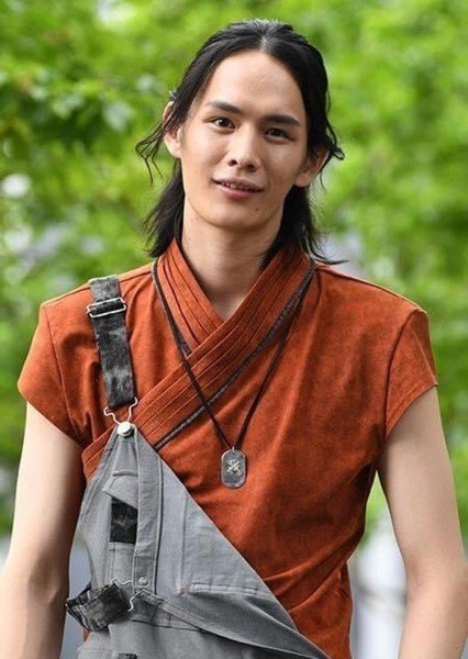 岡 宏明