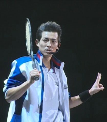 森山栄治