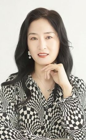 Бай Цзин Цзин / Bai Jing Jing
